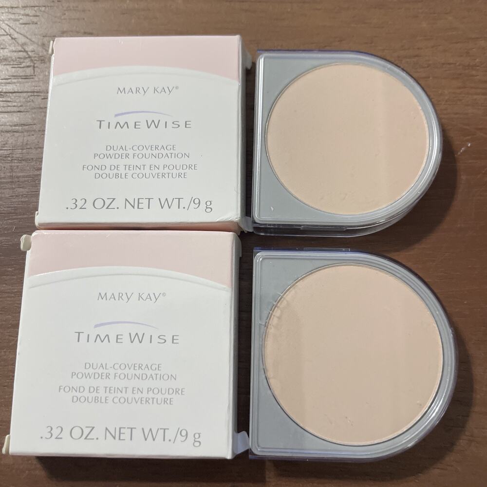 Two-Mary Kay Timewise DUAL COVERAGE Powder Foundation IVORY 104 - 8924